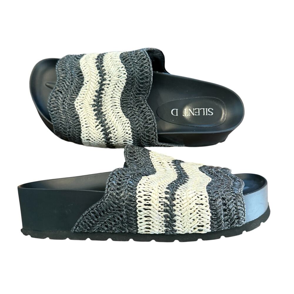 Silent D Women’s platform slides, black white woven strap, Size 41 (US 9.5-10)